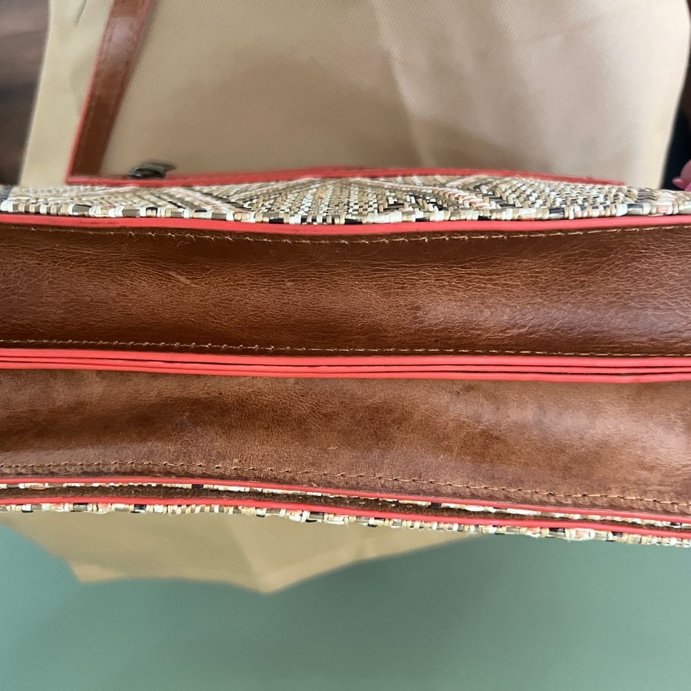 Patricia Nash Woven Clutch - Picture 6 of 11